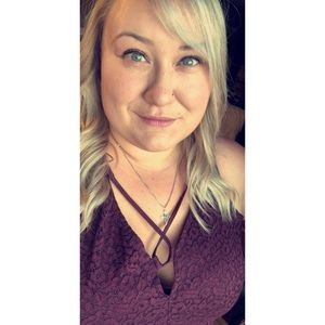 Meet your Posher, Jacey